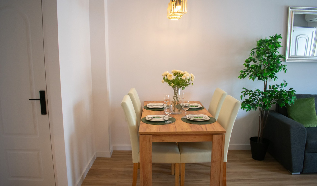 Reventa - Casa de Pueblo - Orihuela Costa - Punta Prima