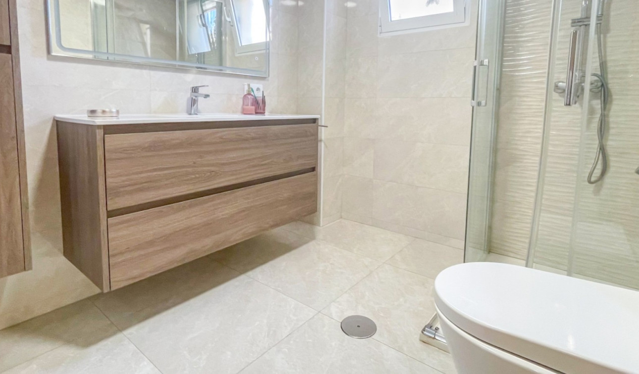 Reventa - Casa de Pueblo - Orihuela Costa - Punta Prima