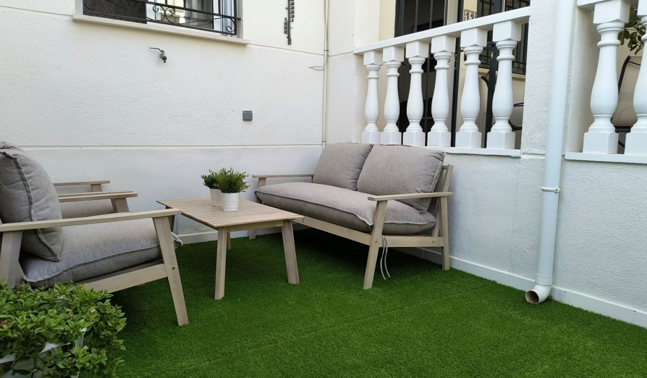 Reventa - Casa de Pueblo - Orihuela Costa - Punta Prima