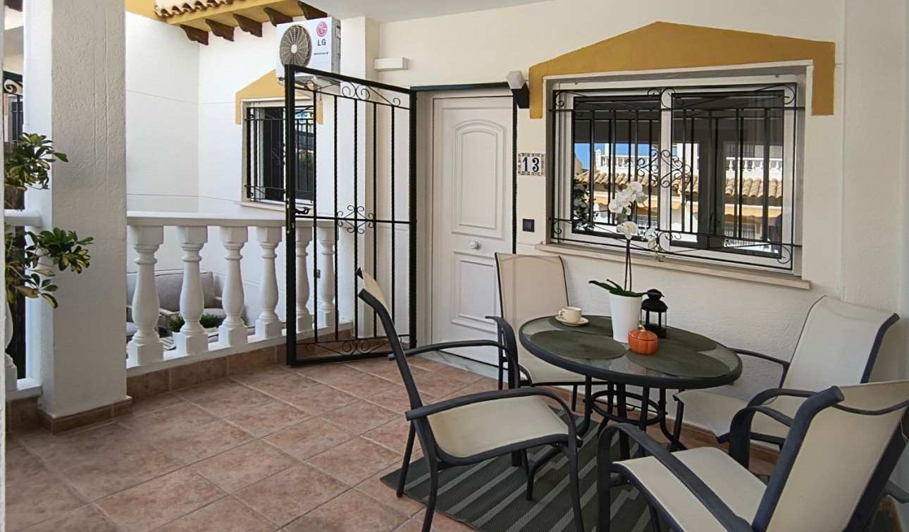 Reventa - Casa de Pueblo - Orihuela Costa - Punta Prima