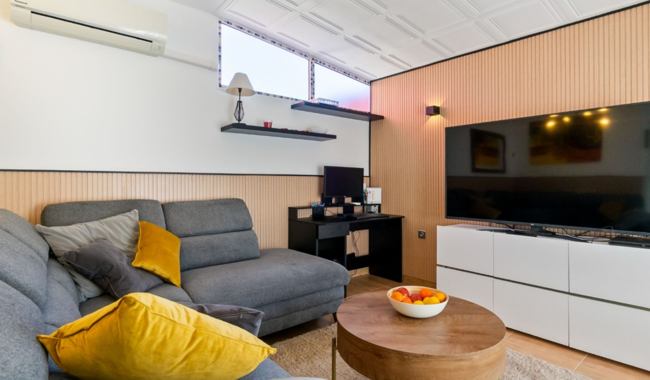 Reventa - Casa de Pueblo - Orihuela Costa - Villamartín