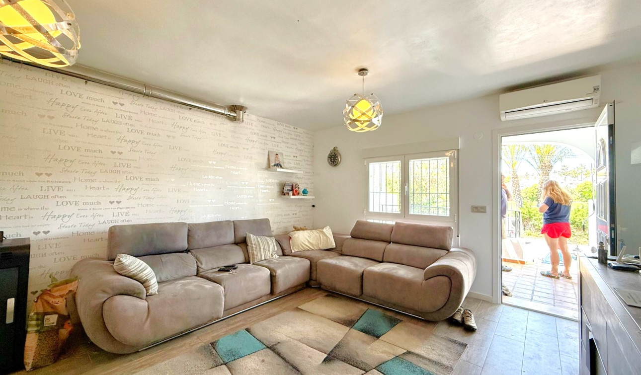 Reventa - Casa de Pueblo - Orihuela Costa - Villamartín