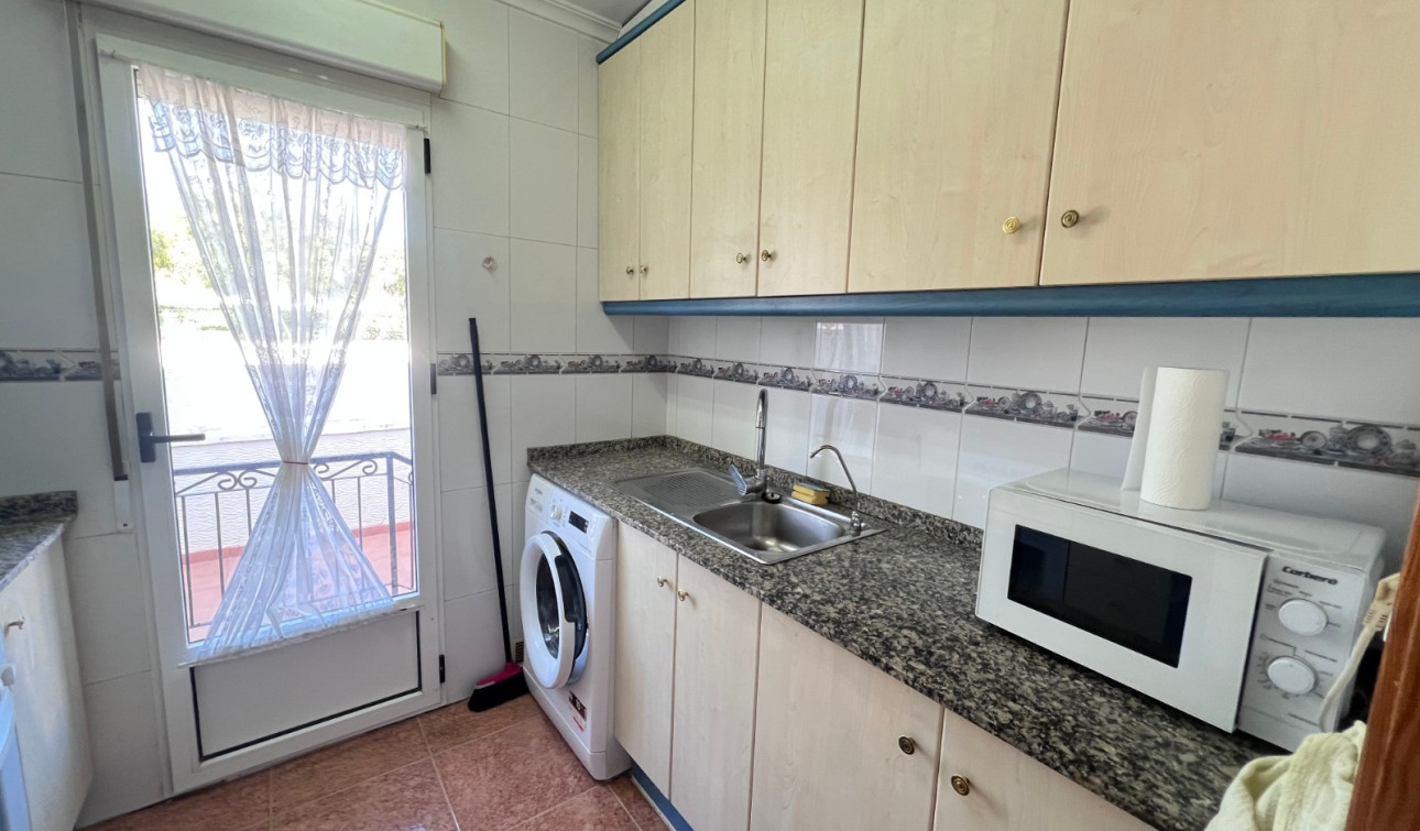 Reventa - Casa de Pueblo - Orihuela - Entre Naranjos