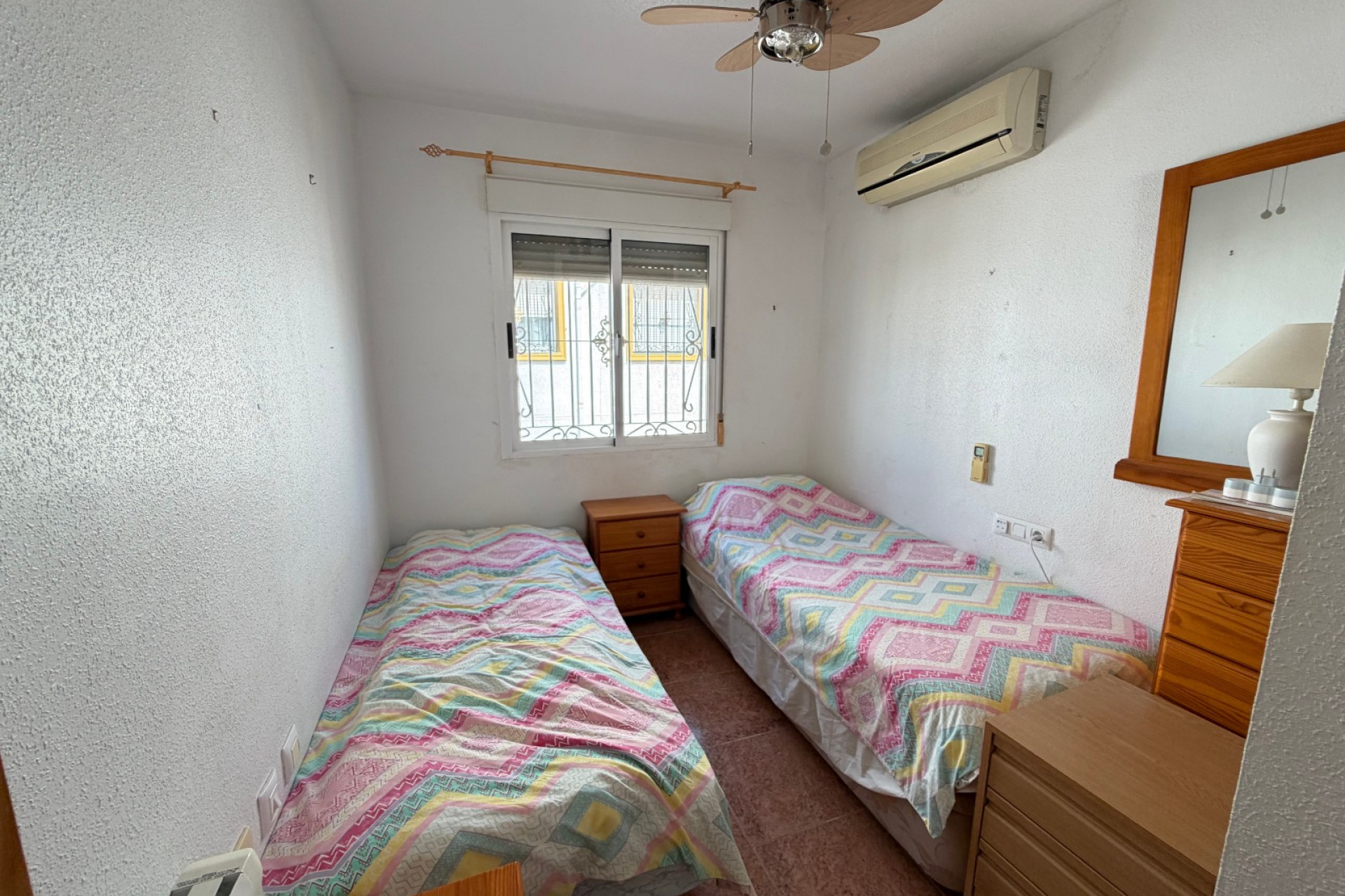 Reventa - Casa de Pueblo - Orihuela - Entre Naranjos