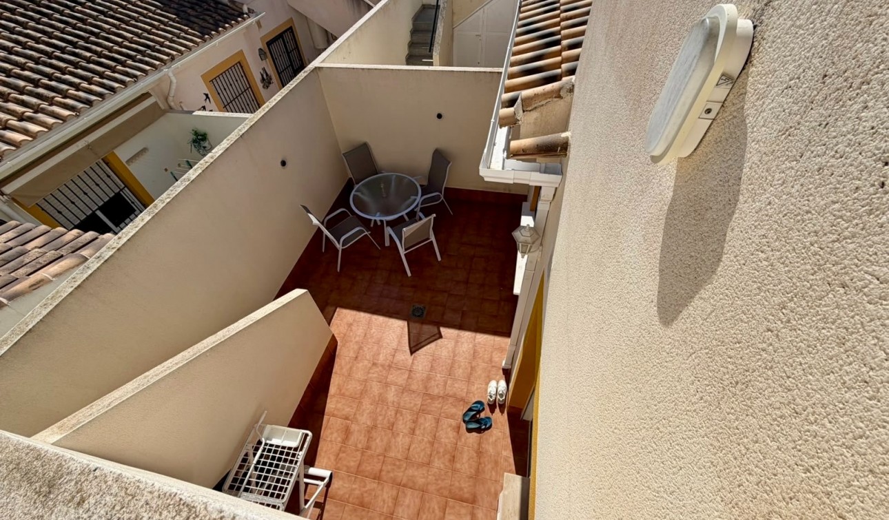 Reventa - Casa de Pueblo - Orihuela - Entre Naranjos