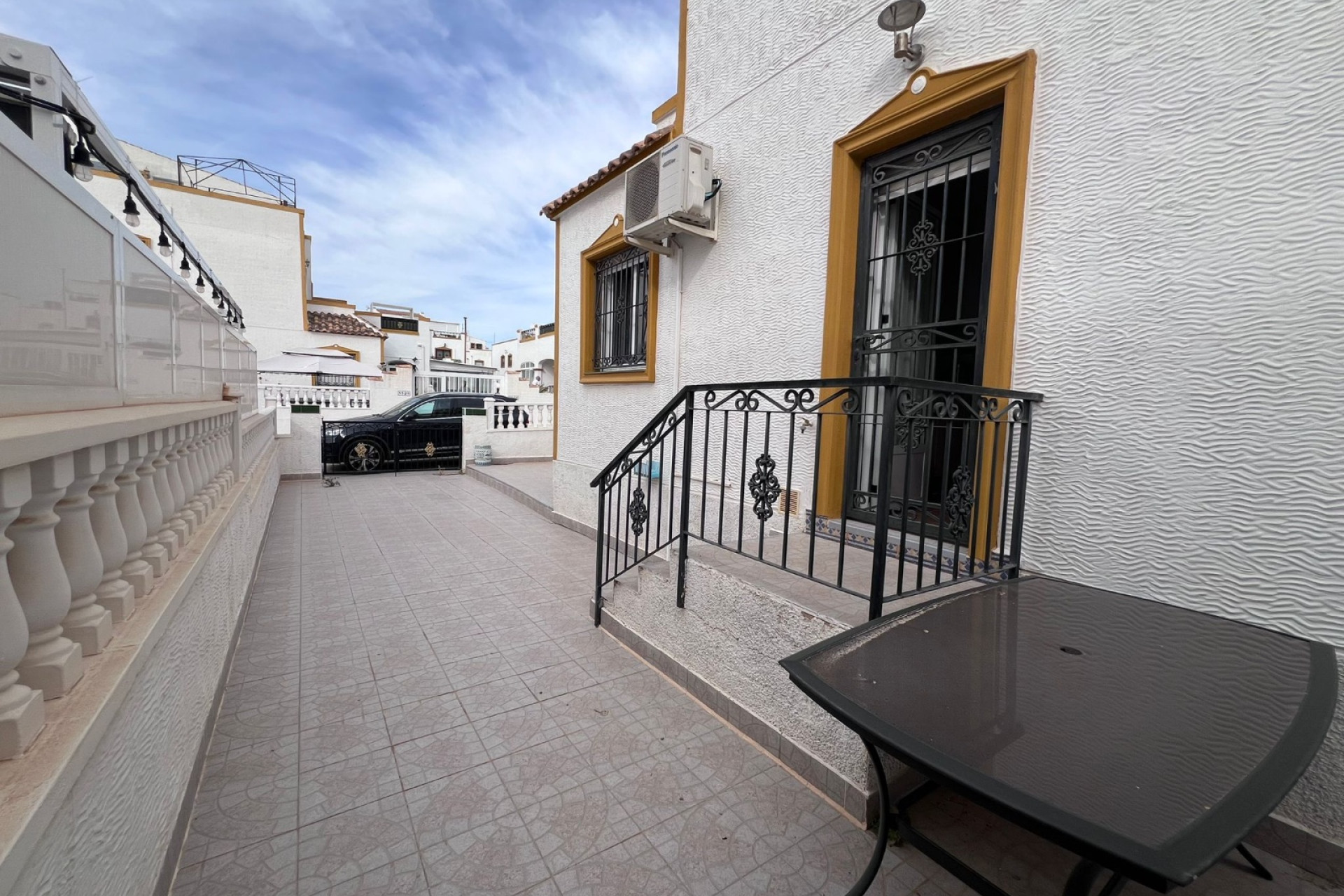 Reventa - Casa de Pueblo - Orihuela - Entre Naranjos