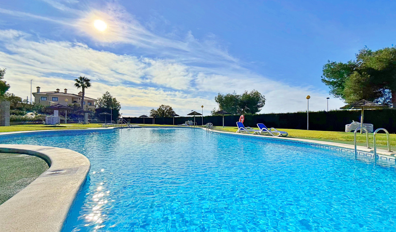 Reventa - Casa de Pueblo - Orihuela - Orihuela Costa