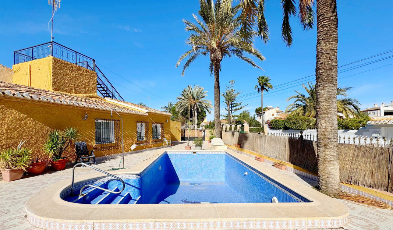 Reventa - Casa de Pueblo - Orihuela - Orihuela Costa