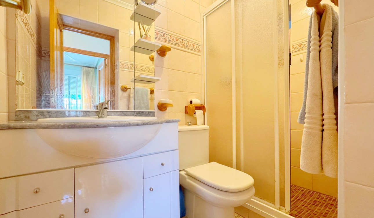 Reventa - Casa de Pueblo - Orihuela - Orihuela Costa