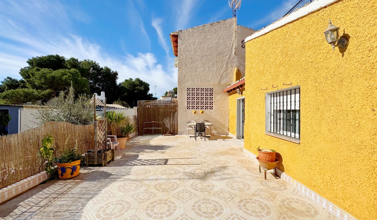 Reventa - Casa de Pueblo - Orihuela - Orihuela Costa