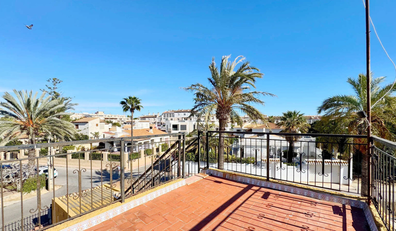 Reventa - Casa de Pueblo - Orihuela - Orihuela Costa