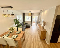 Reventa - Casa de Pueblo - Orihuela - Urbanización Perla del Mar