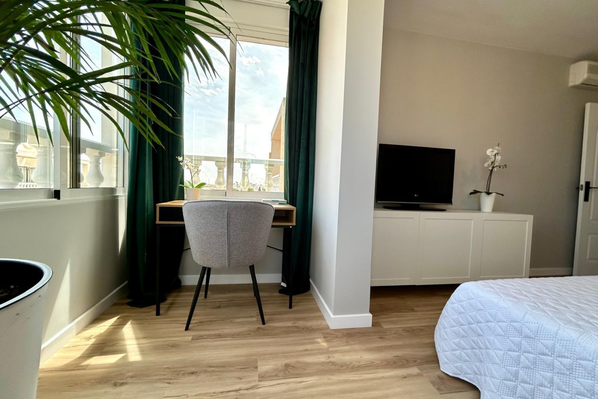 Reventa - Casa de Pueblo - Orihuela - Urbanización Perla del Mar