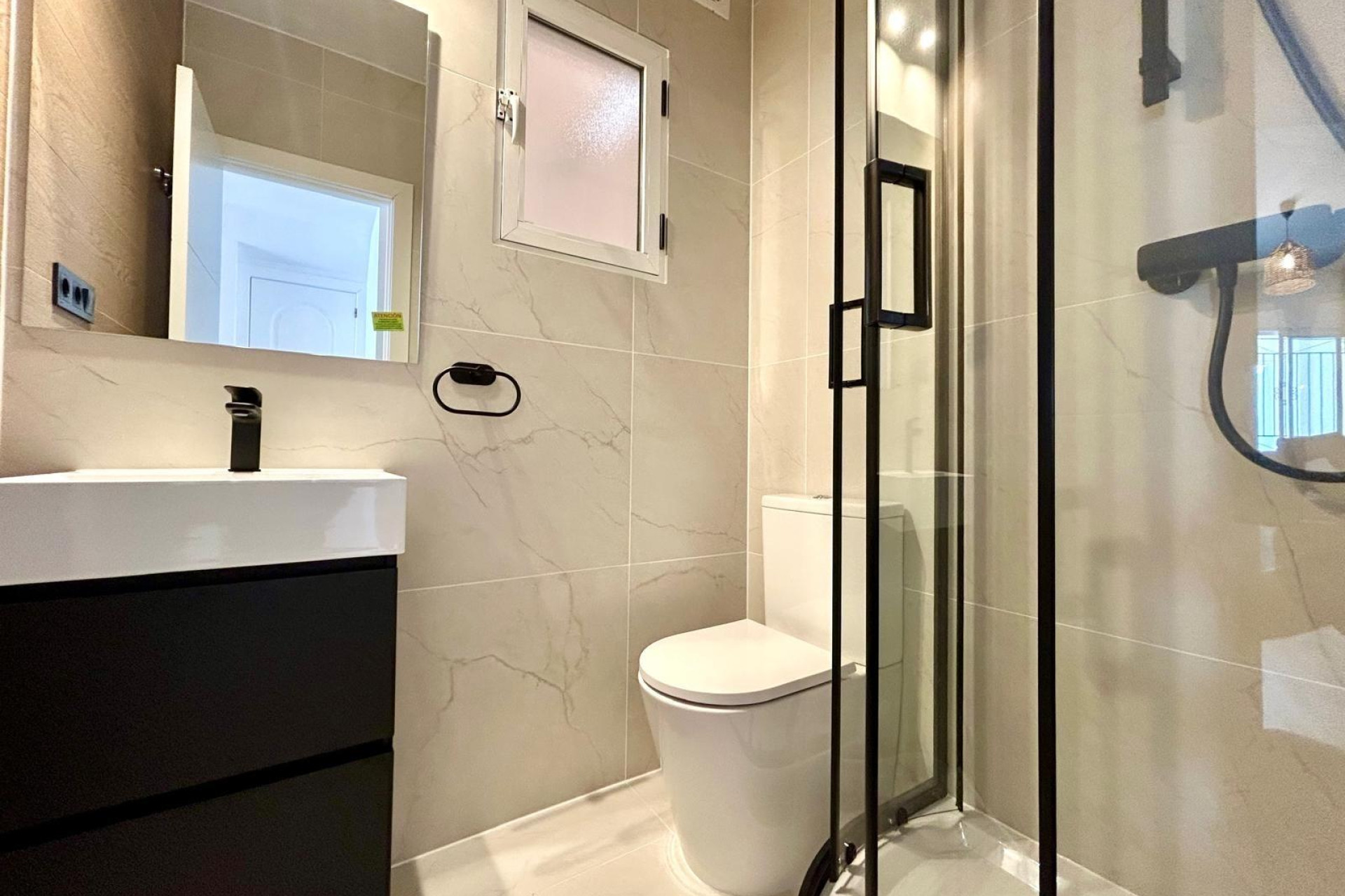 Reventa - Casa de Pueblo - Orihuela - Urbanización Perla del Mar