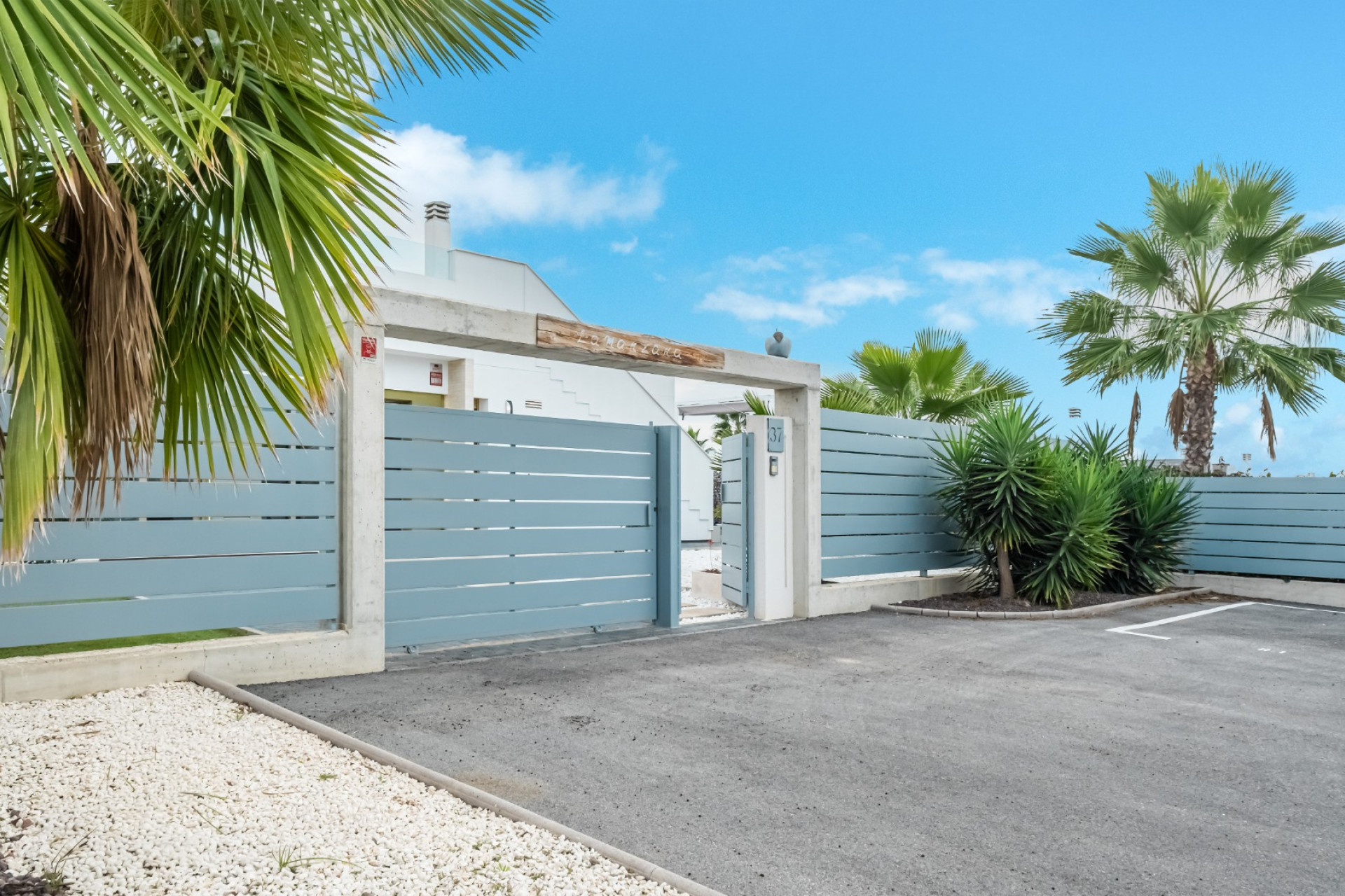 Reventa - Casa de Pueblo - Orihuela - Vistabella