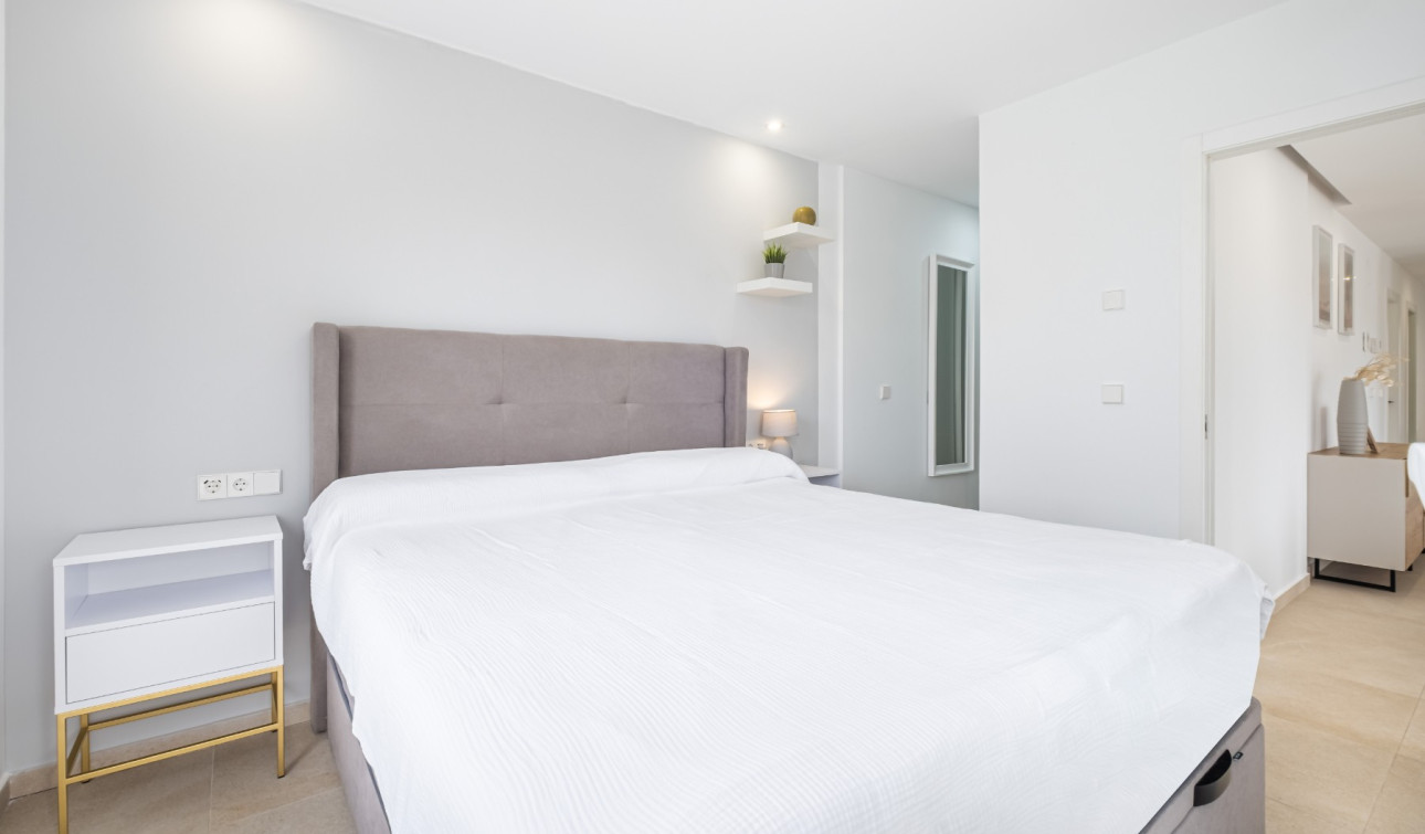 Reventa - Casa de Pueblo - Orihuela - Vistabella