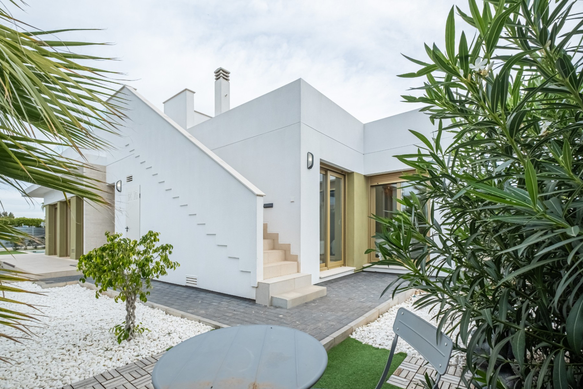 Reventa - Casa de Pueblo - Orihuela - Vistabella