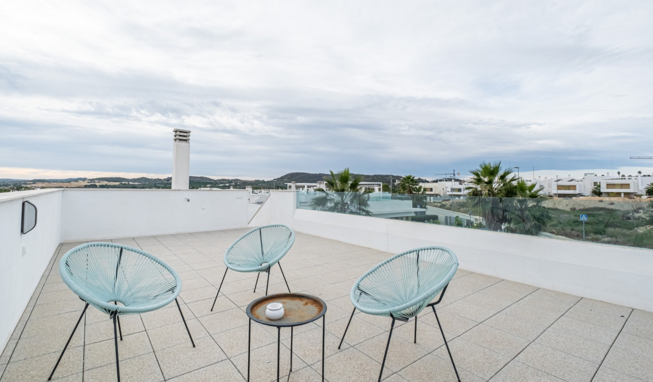 Reventa - Casa de Pueblo - Orihuela - Vistabella