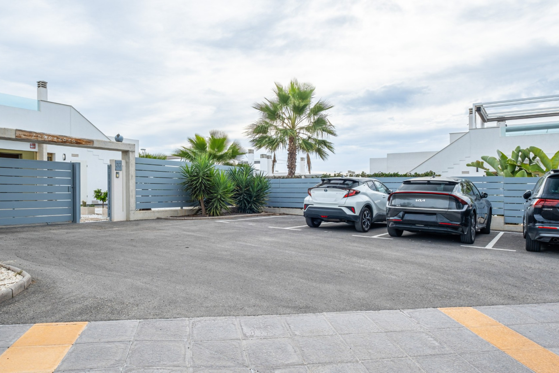 Reventa - Casa de Pueblo - Orihuela - Vistabella