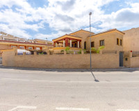 Reventa - Casa de Pueblo - Orihuela