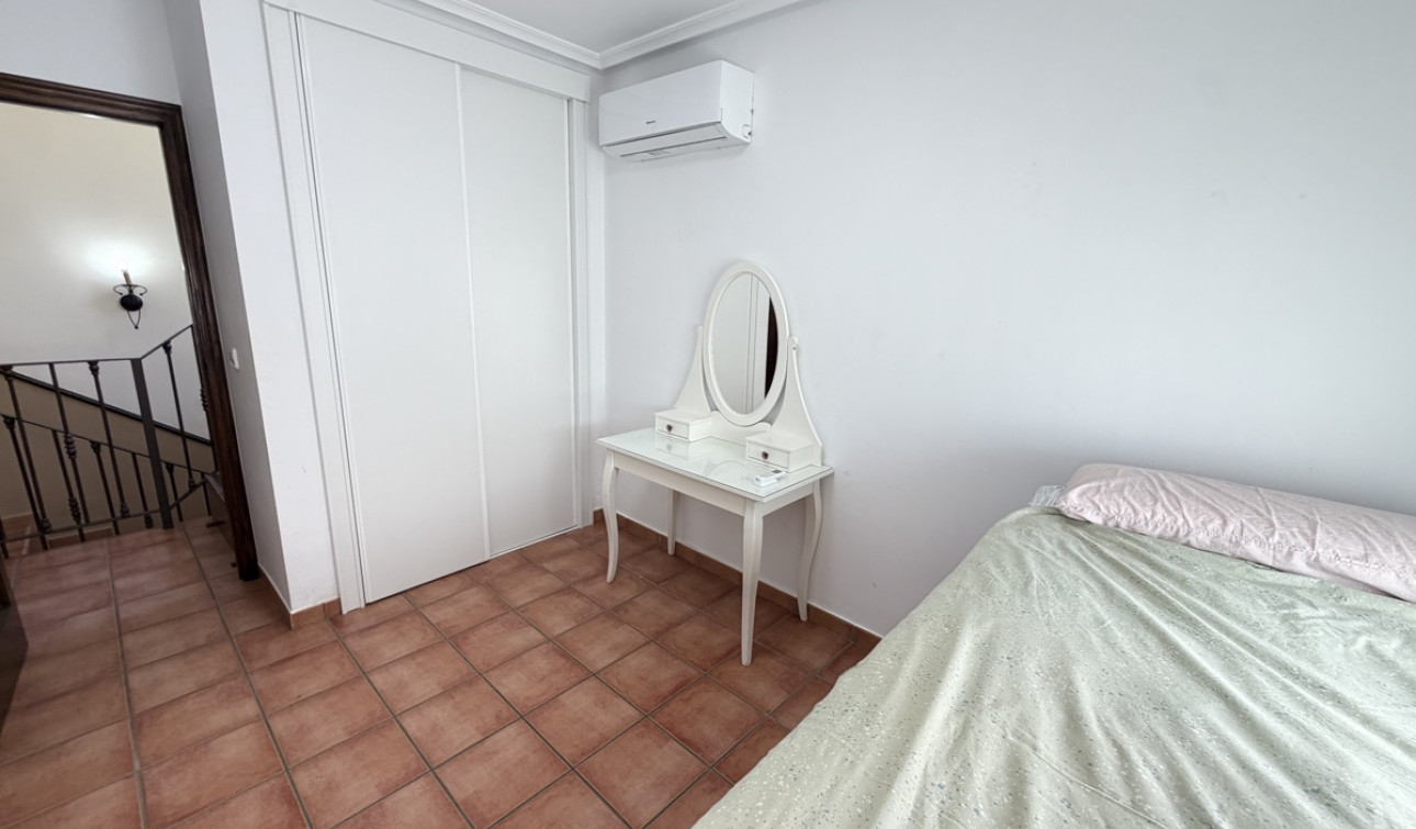 Reventa - Casa de Pueblo - Pilar de la Horadada - Pilar De La Horradada