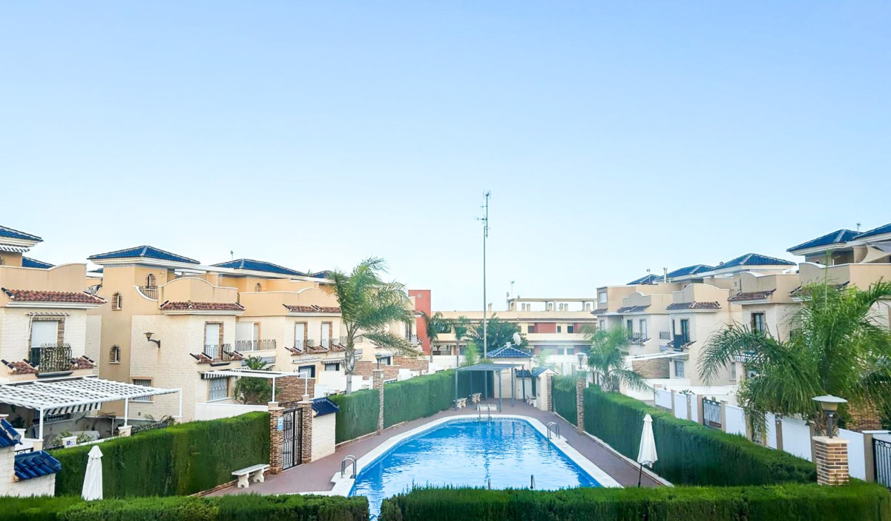 Reventa - Casa de Pueblo - Pilar de la Horadada - Torre De La Horadada