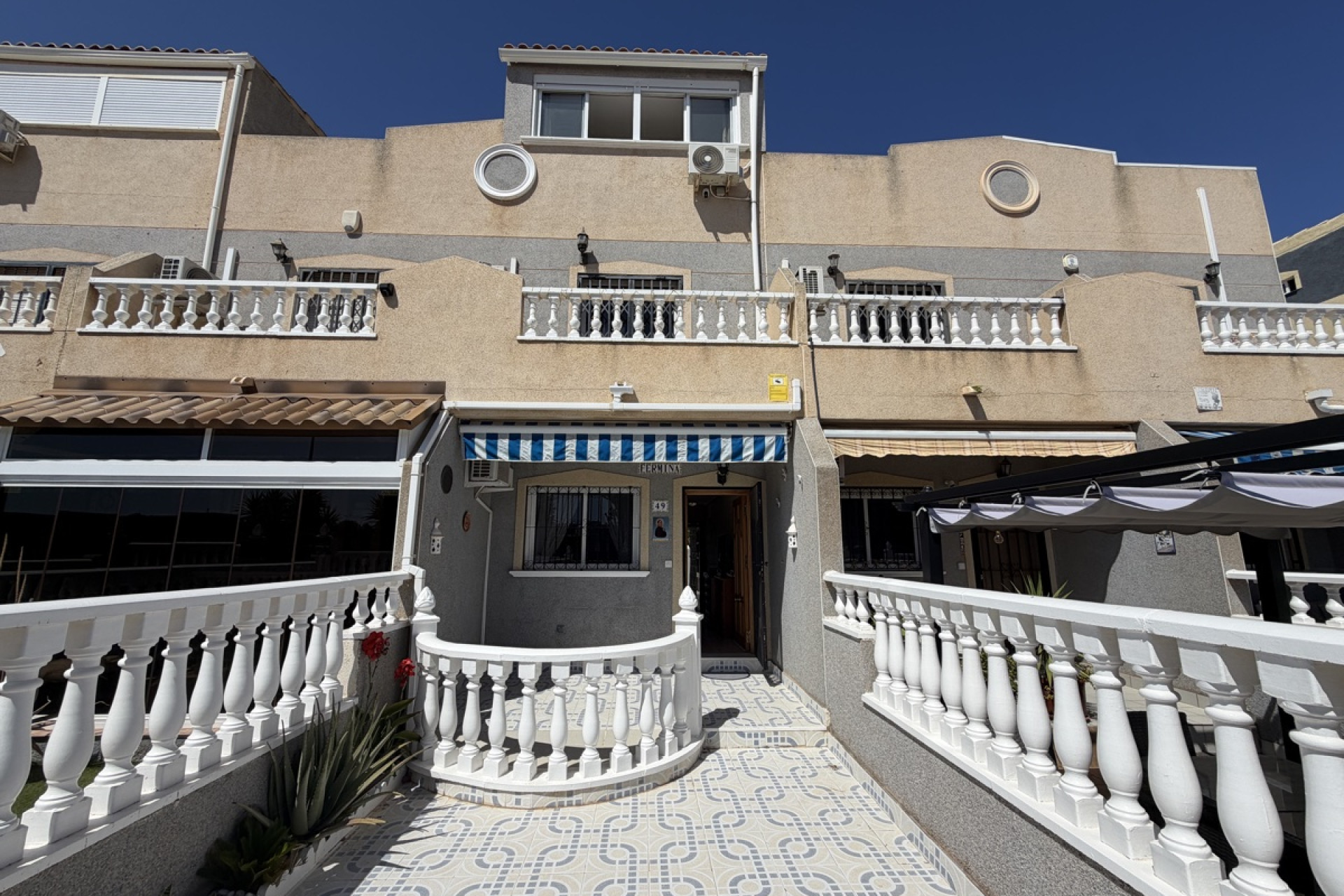 Reventa - Casa de Pueblo - Playa Flamenca