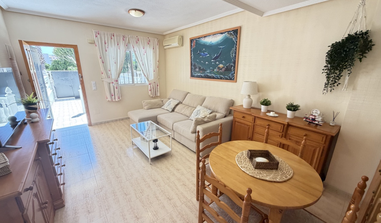 Reventa - Casa de Pueblo - Playa Flamenca