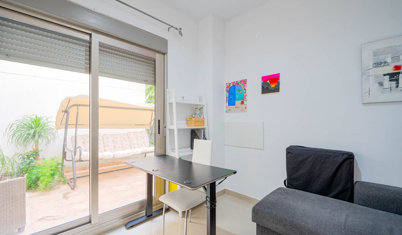 Reventa - Casa de Pueblo - Punta Prima