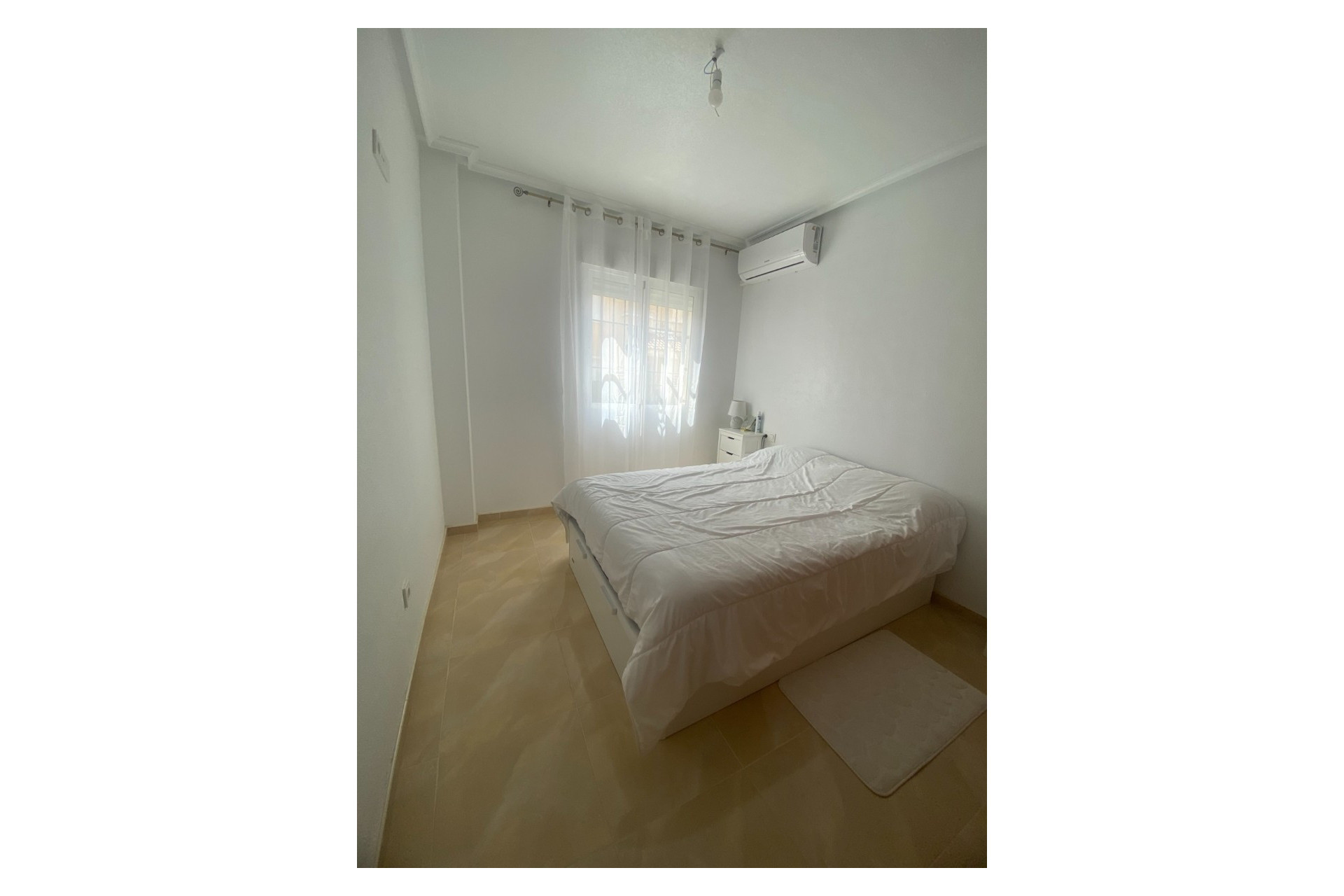 Reventa - Casa de Pueblo - San Miguel de Salinas