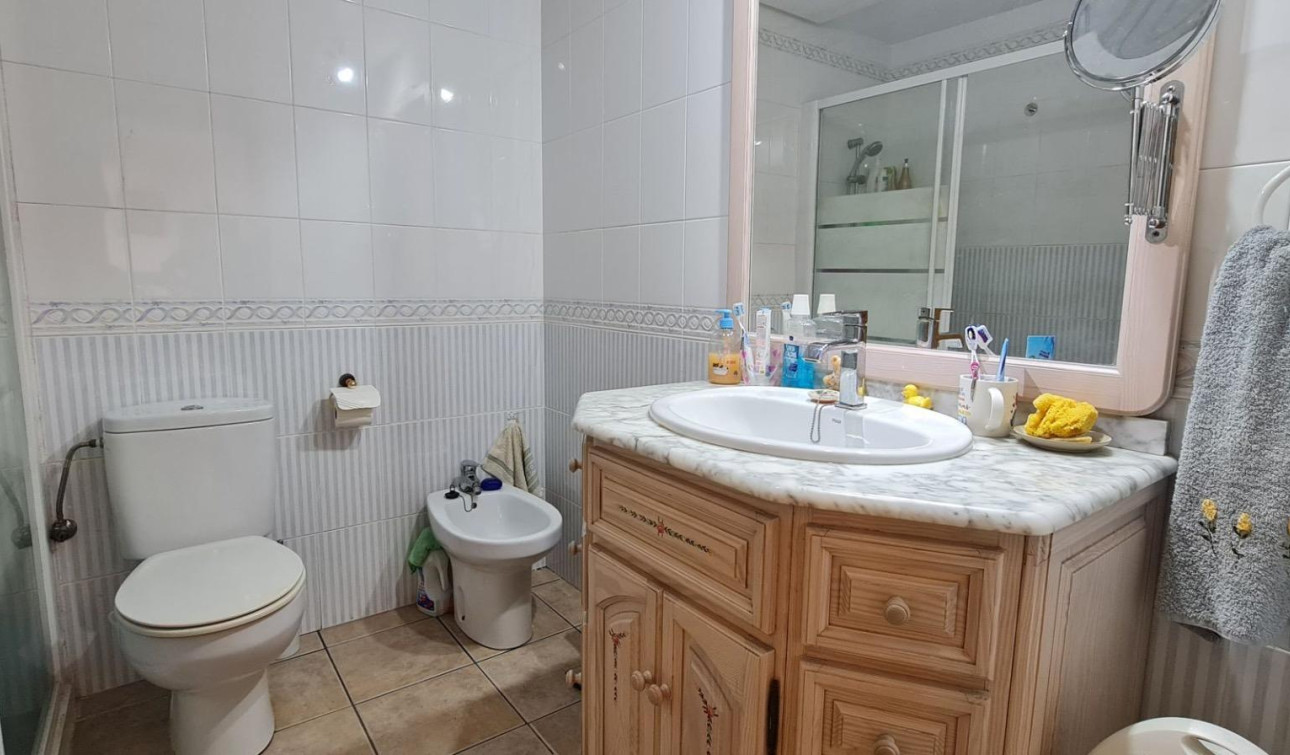 Reventa - Casa de Pueblo - Torrevieja - Aguas Nuevas