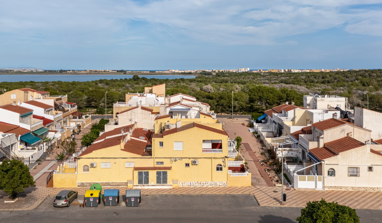 Reventa - Casa de Pueblo - Torrevieja - La Siesta
