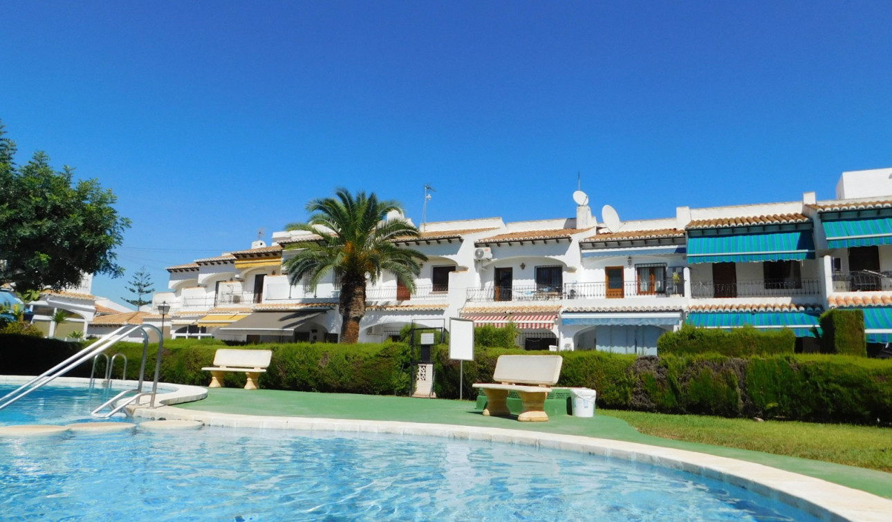 Reventa - Casa de Pueblo - Torrevieja - Lago Jardin