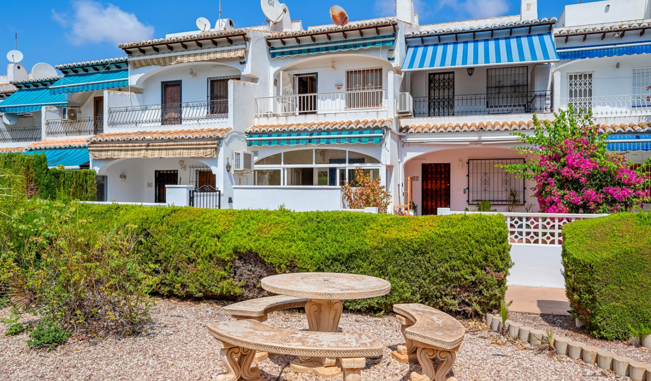 Reventa - Casa de Pueblo - Torrevieja - Lago Jardin