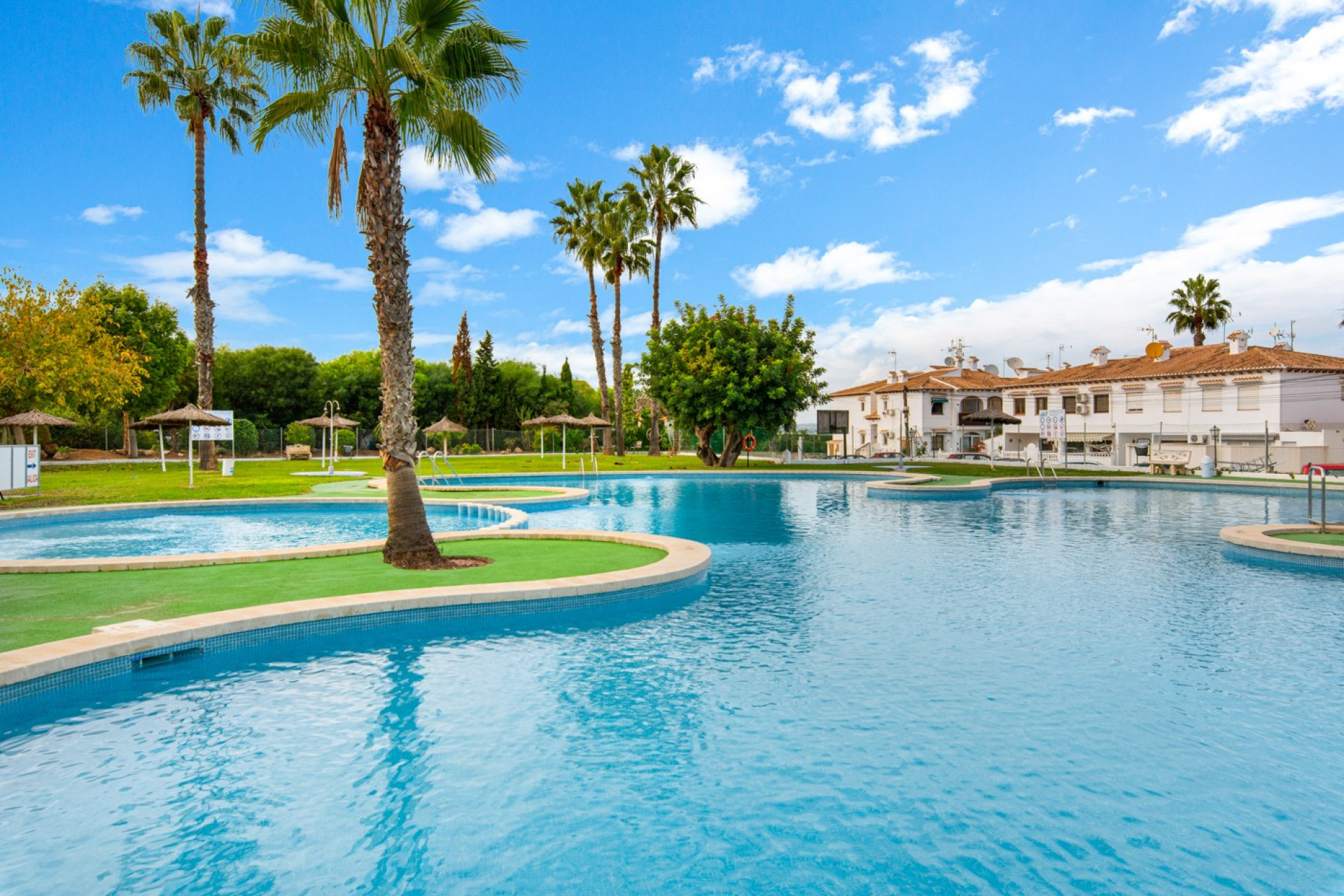 Reventa - Casa de Pueblo - Torrevieja - Lago Jardin