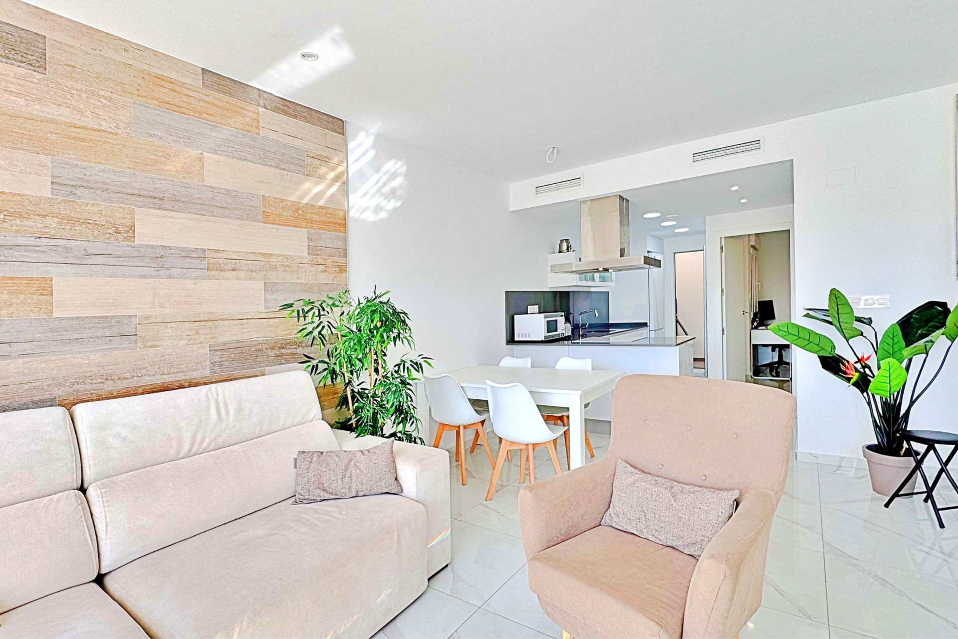 Reventa - Casa de Pueblo - Torrevieja - Los Balcones