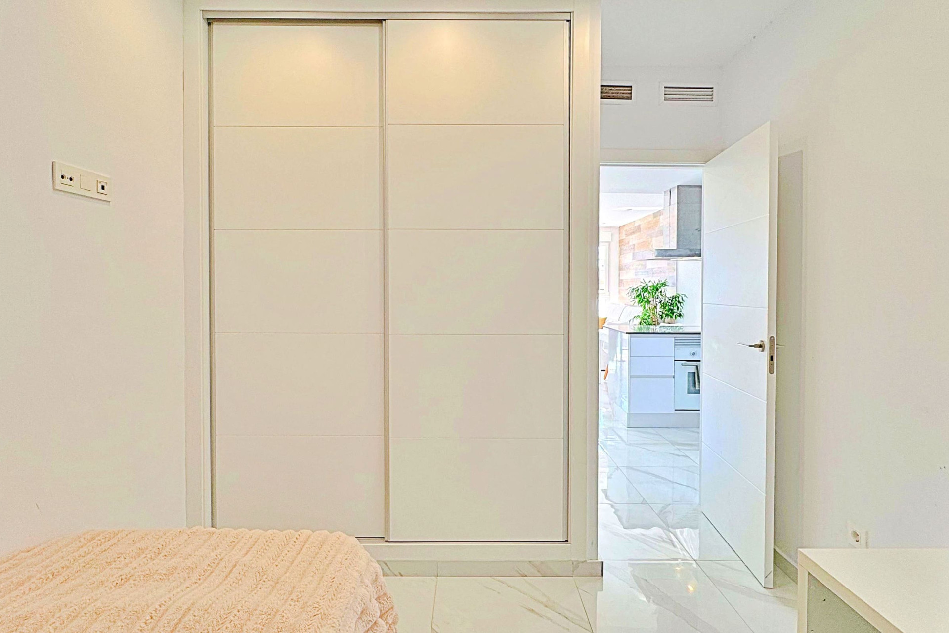 Reventa - Casa de Pueblo - Torrevieja - Los Balcones