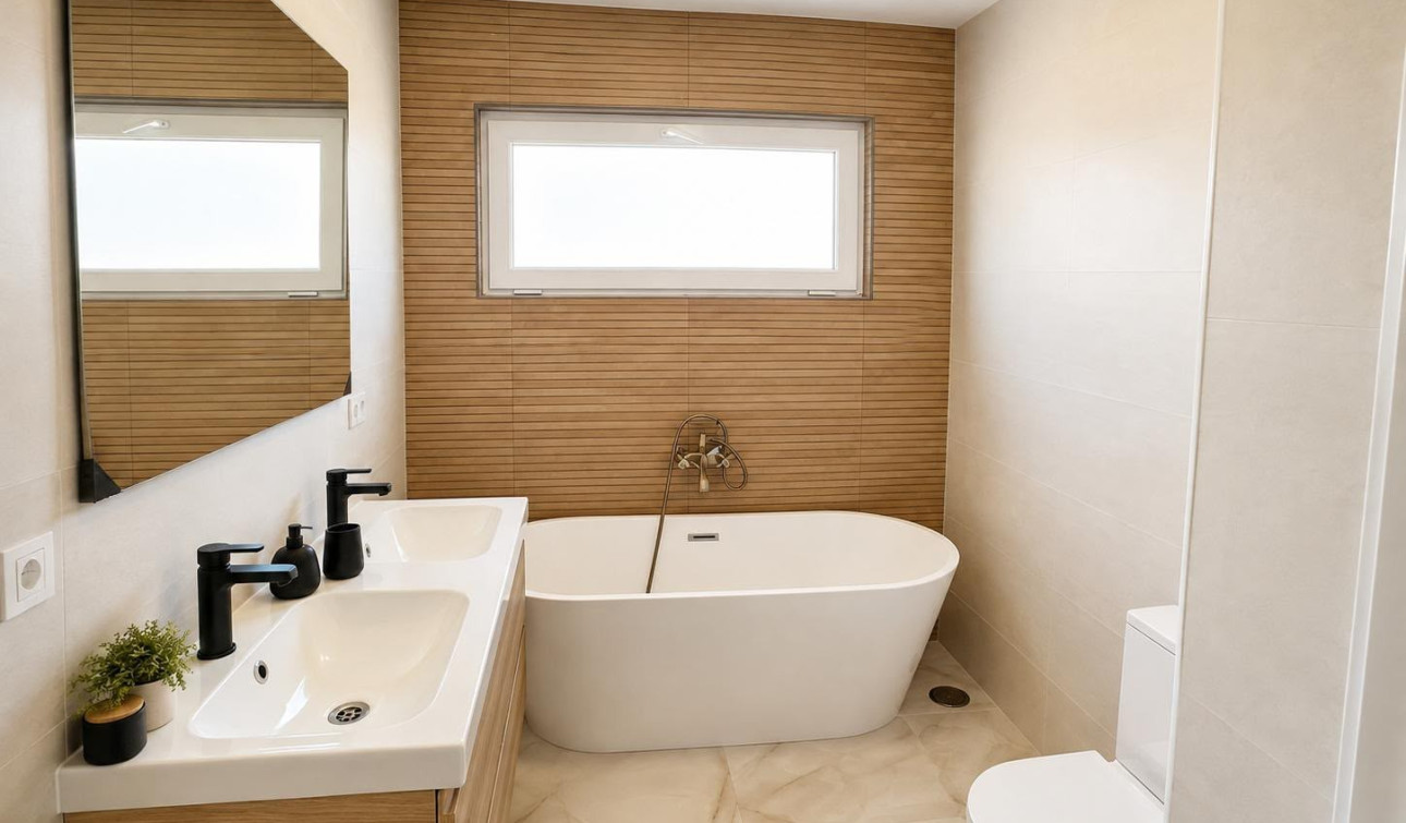 Reventa - Casa de Pueblo - Torrevieja - Los Balcones