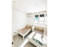Reventa - Casa de Pueblo - Torrevieja - Los Balcones