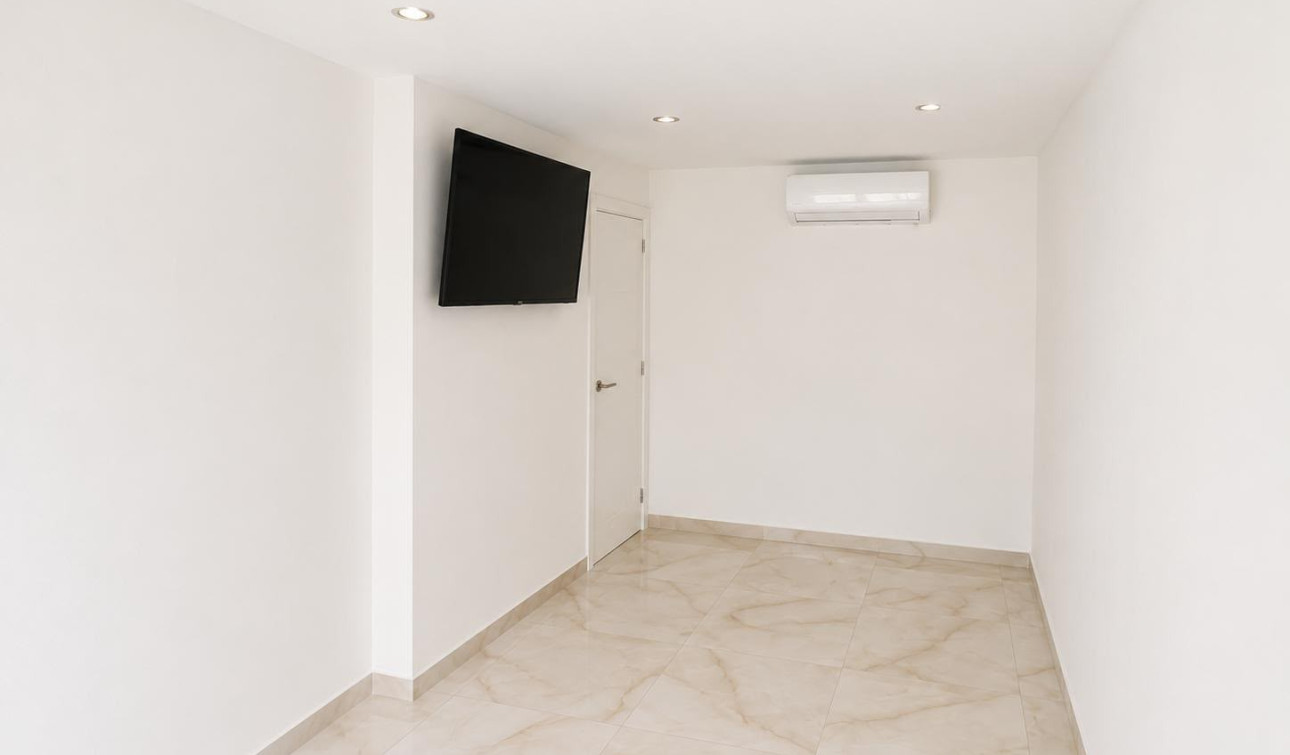 Reventa - Casa de Pueblo - Torrevieja - Los Balcones