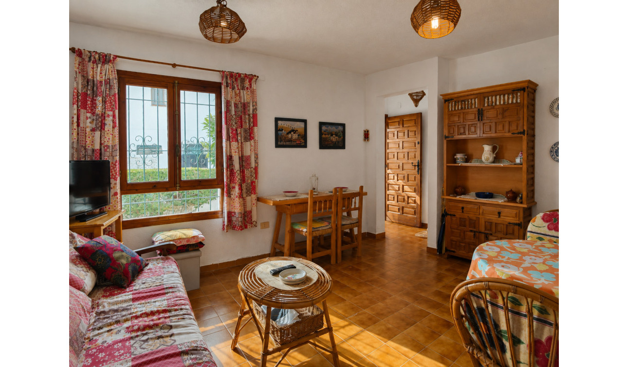 Reventa - Casa de Pueblo - Torrevieja - Nueva Torrevieja