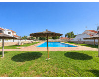 Reventa - Casa de Pueblo - Torrevieja - Nueva Torrevieja