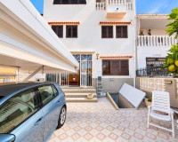 Reventa - Casa de Pueblo - Torrevieja - Nueva Torrevieja