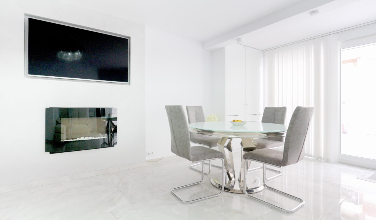 Reventa - Casa de Pueblo - Torrevieja - Punta prima