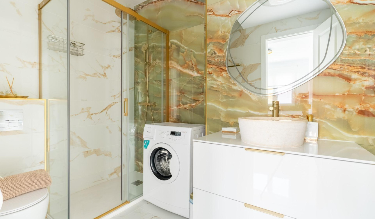 Reventa - Casa de Pueblo - Torrevieja - Punta prima