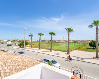 Reventa - Casa de Pueblo - Torrevieja - Punta Prima