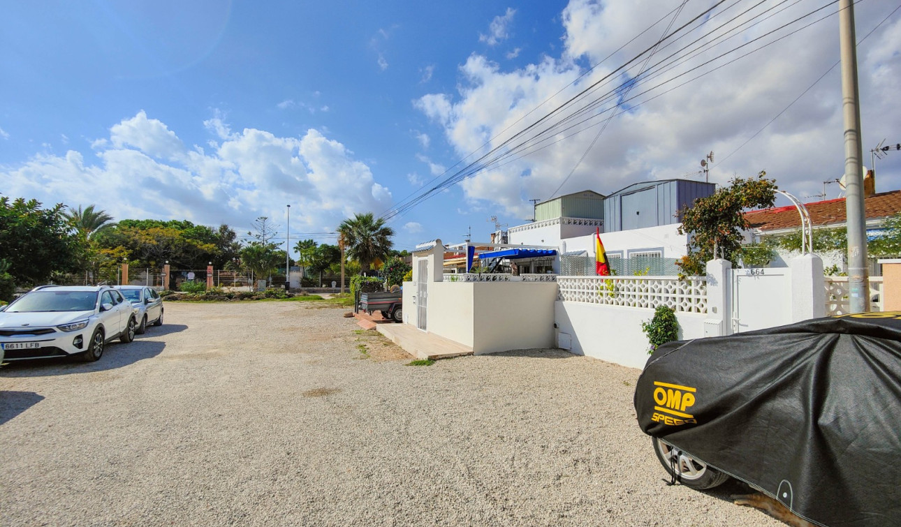 Reventa - Casa de Pueblo - Torrevieja - Torreta - Salado