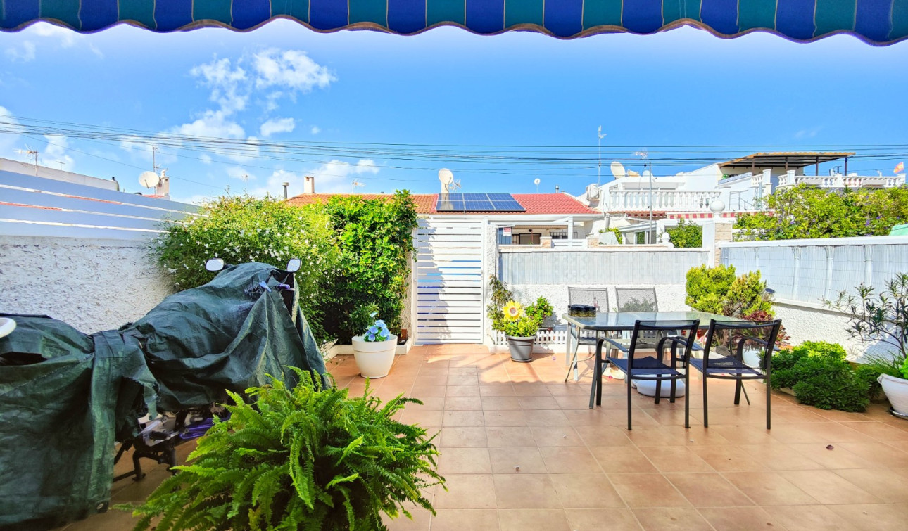 Reventa - Casa de Pueblo - Torrevieja - Torreta - Salado