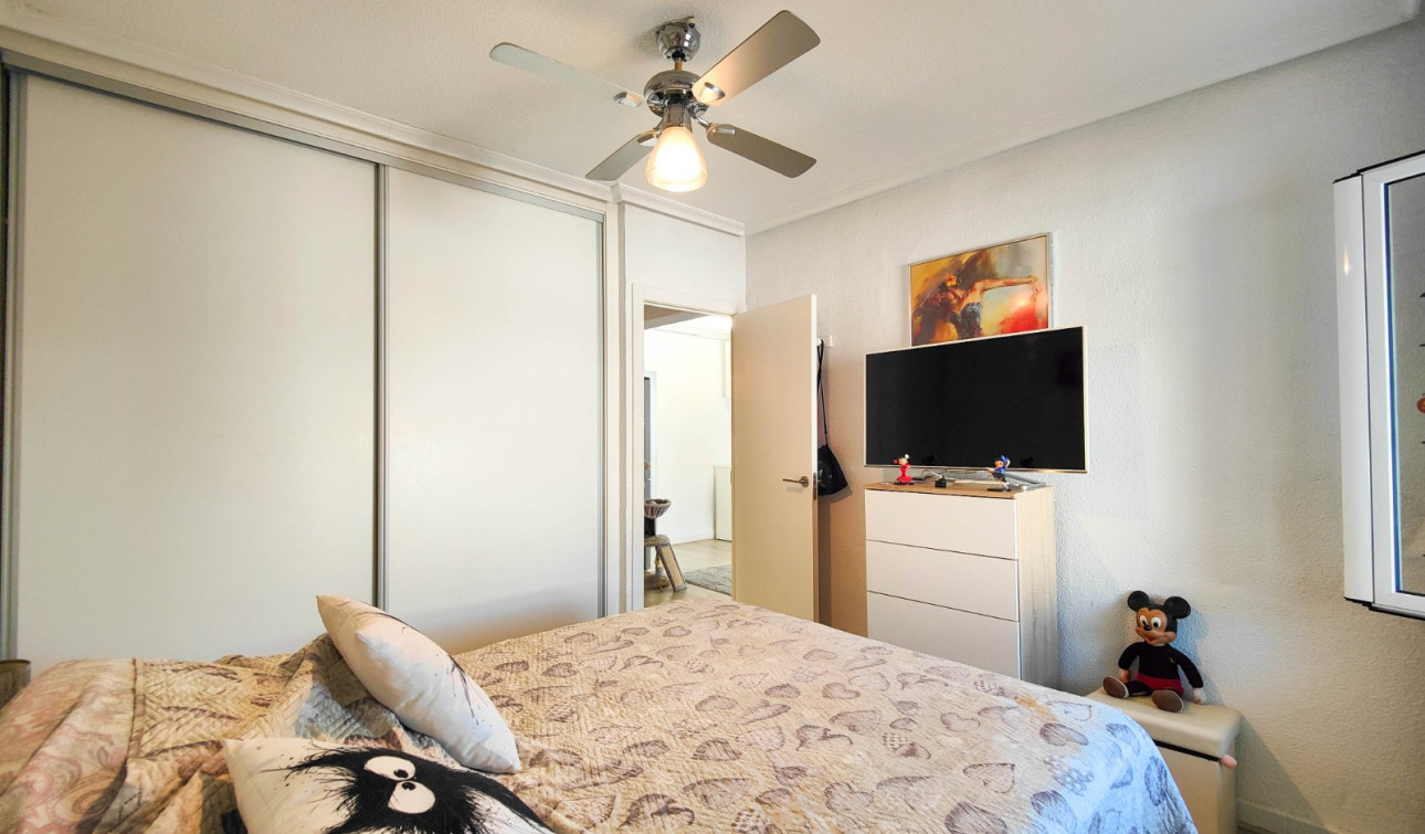 Reventa - Casa de Pueblo - Torrevieja - Torreta - Salado