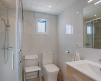 Reventa - Casa de Pueblo - Torrevieja - Urbanización San Luis